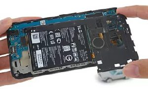 Команда iFixit довольна ремонтопригодностью LG G5