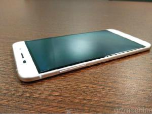 Опубликован первый смартфон Coolpad под суббрендом ivvi