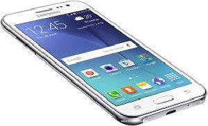 Стали известны характеристики обновленного Samsung Galaxy J2