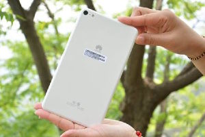 Huawei MediaPad M2 7.0 и сенсор на боковой панели