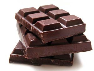 Ученые советуют употреблять шоколад на завтра для большей активности мозга. 