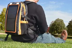 Представлен противоугонный рюкзак с солнечными батареями 
