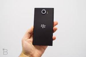 Стали известны характеристики BlackBerry Hamburg на Android