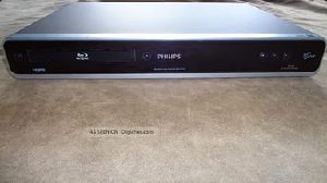 Проигрователь Ultra HD Blu-ray Philips BDP7501/BDR7301 оценен в 400$