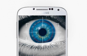 Компания Samsung представила планшет Galaxy Tab Iris со сканером радужки глаза