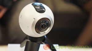 Камера Samsung Gear 360 вышла в России