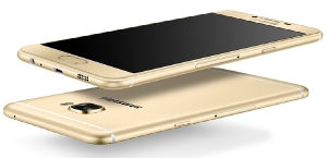 Samsung Galaxy C5 полностью из металла